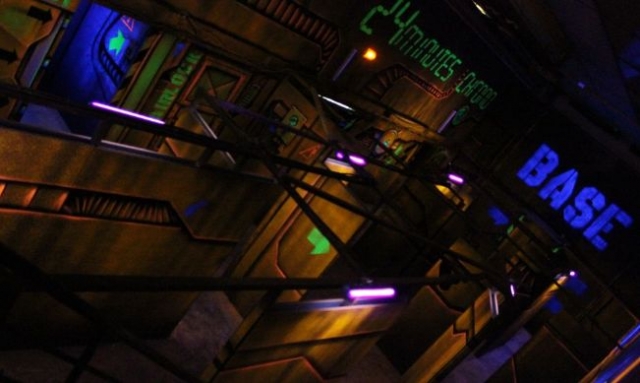 Inside the labyrinth of 24 minutes flat 